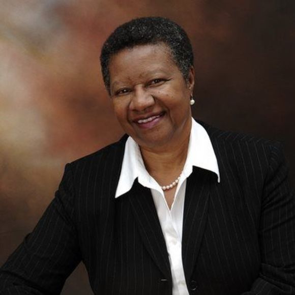 Meet your Posher, Evelyn - Picture 1 of 1